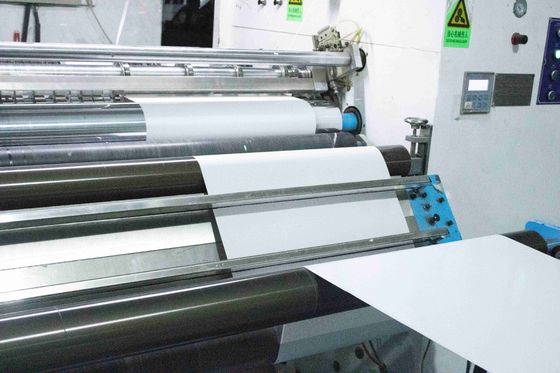 Glue di động Polyethylene phủ Kraft giấy tự dán loại bình thường dính